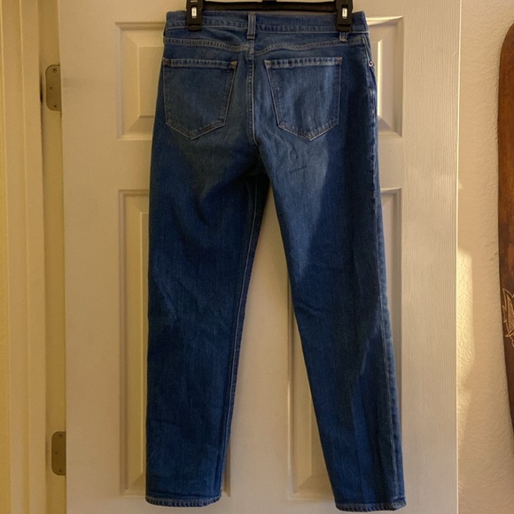 Old Navy Boyfriend Mid Rise Jean - Picture 4 of 6